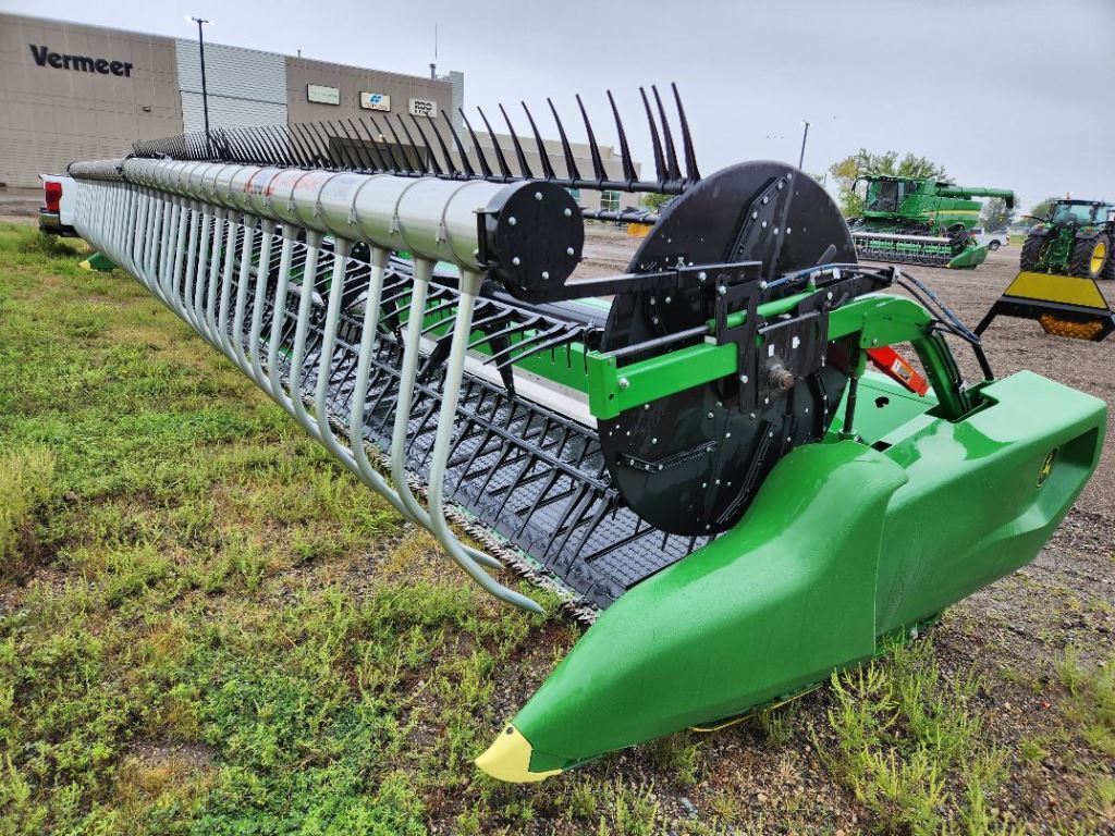 2024 John Deere RD40F Platform