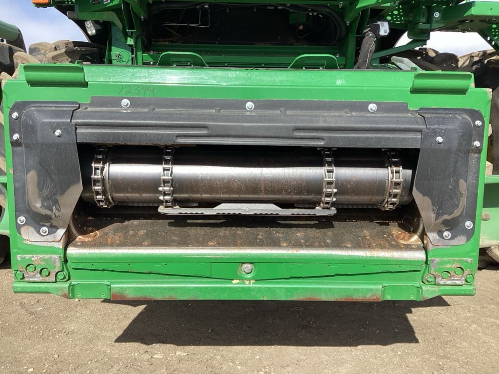 2023 John Deere S780 Combine