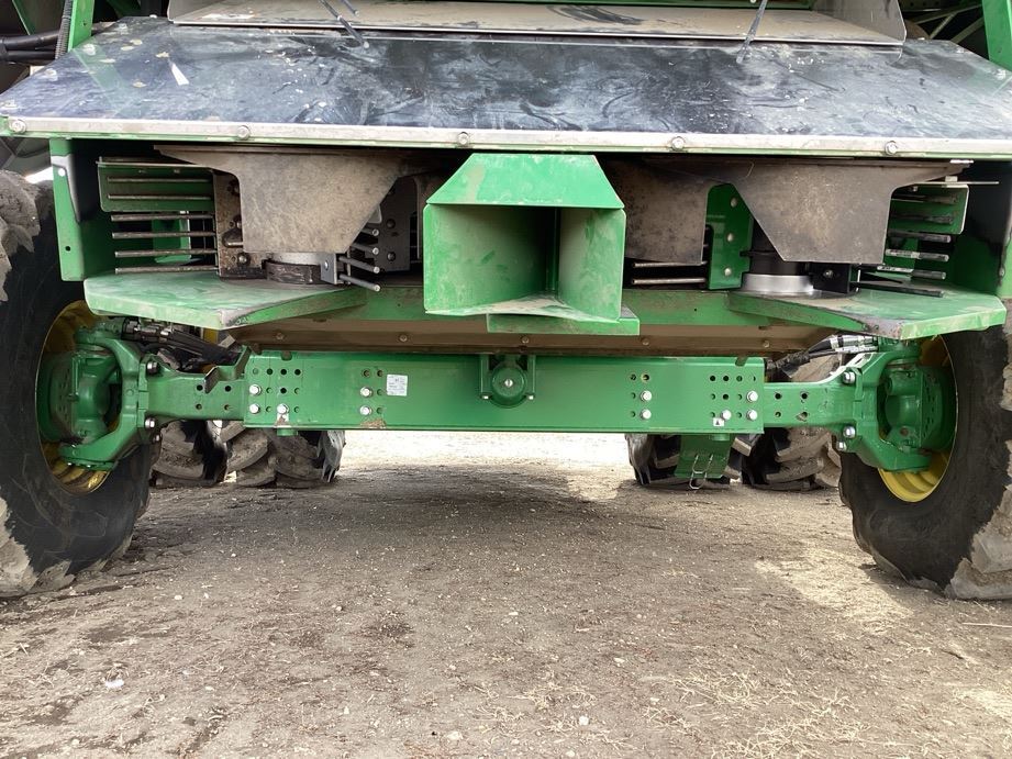 2023 John Deere S780 Combine