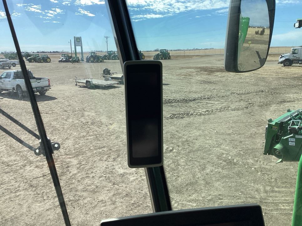 2023 John Deere S780 Combine