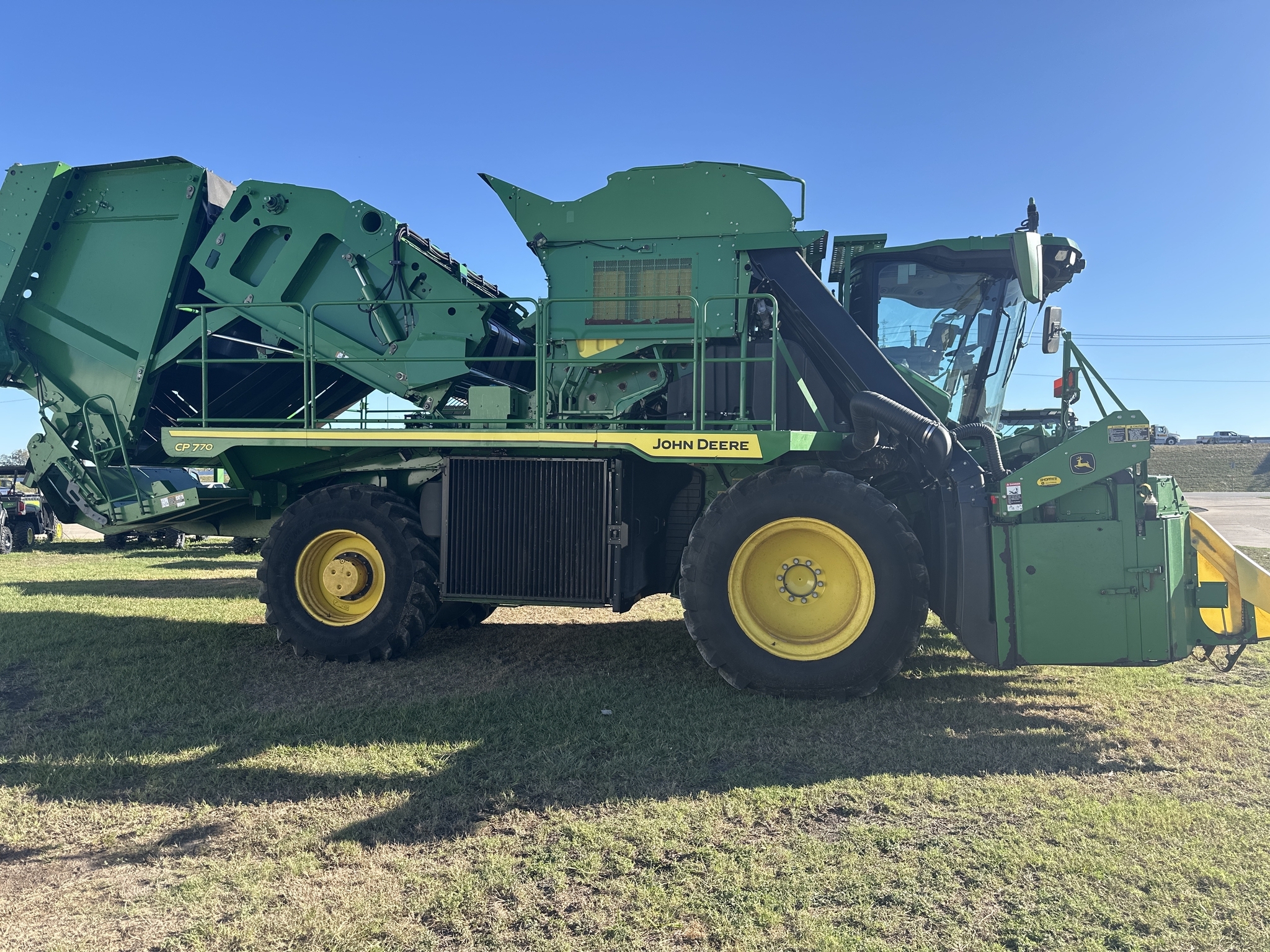 2022 John Deere CP770 Cotton Equipment