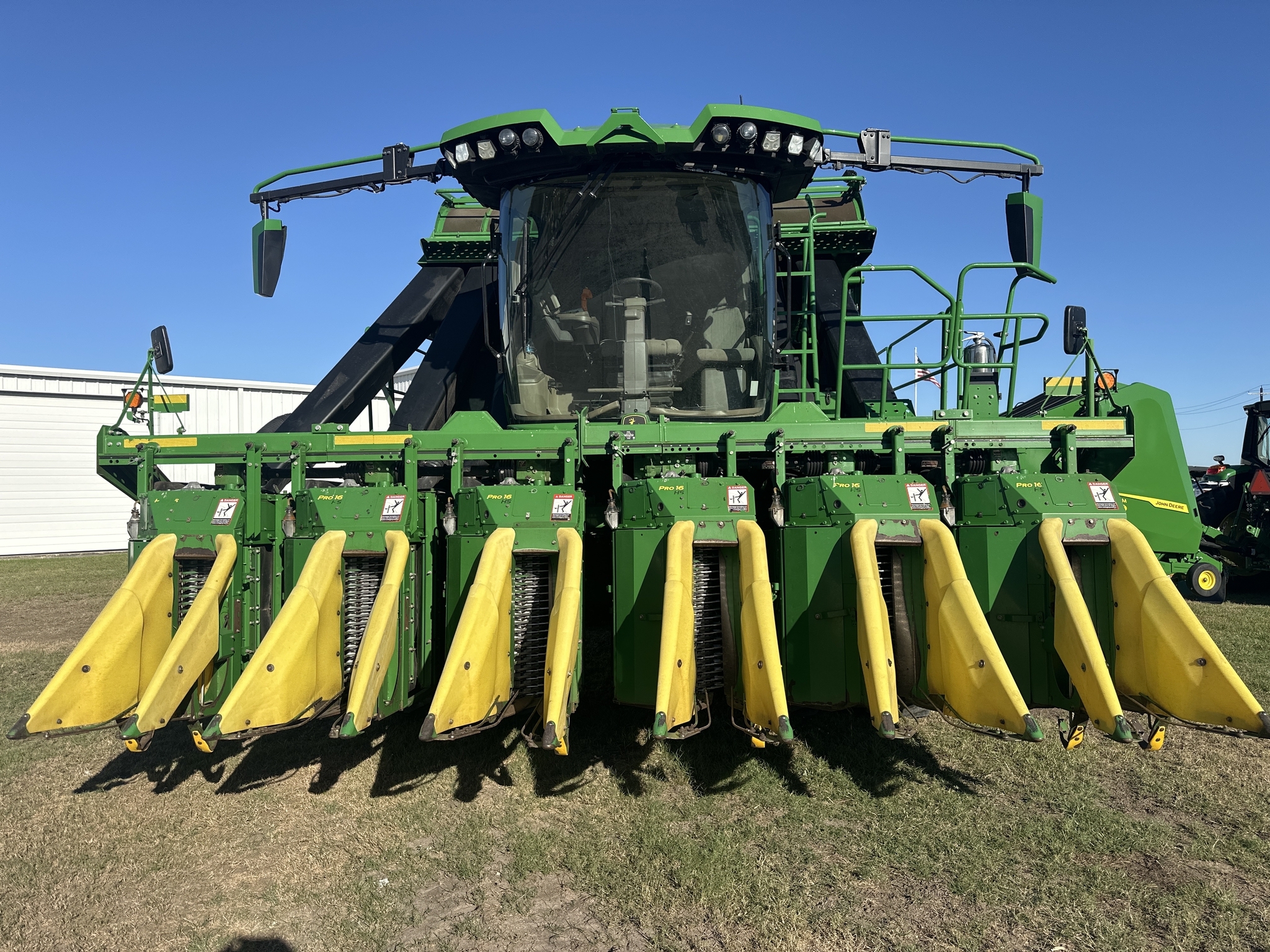 2022 John Deere CP770 Cotton Equipment
