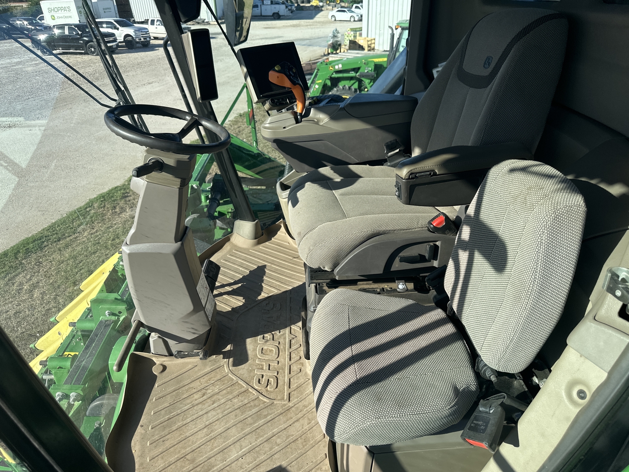 2022 John Deere CP770 Cotton Equipment