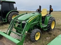 2016 John Deere 3033R Tractor