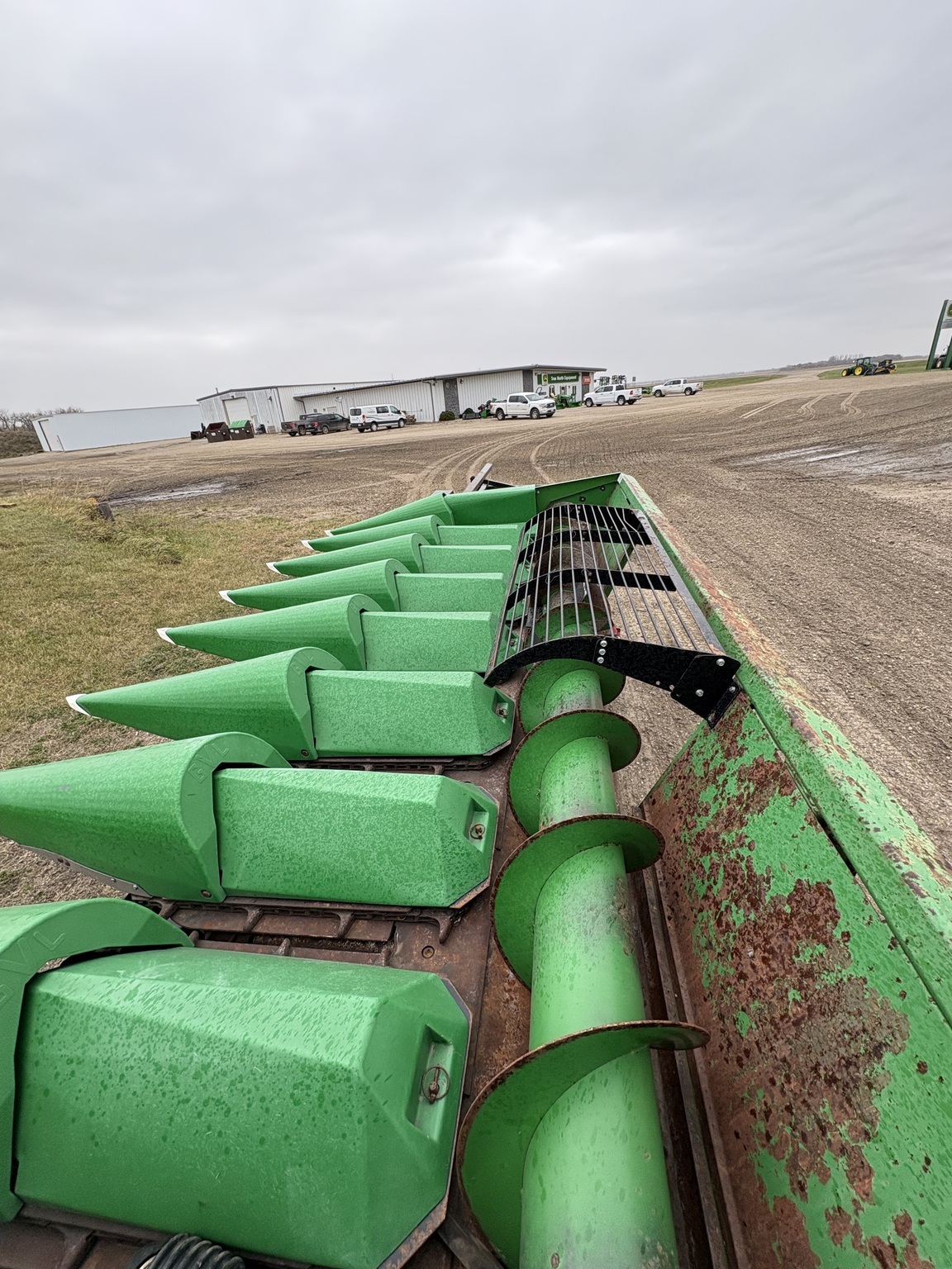  John Deere 822 Corn Head