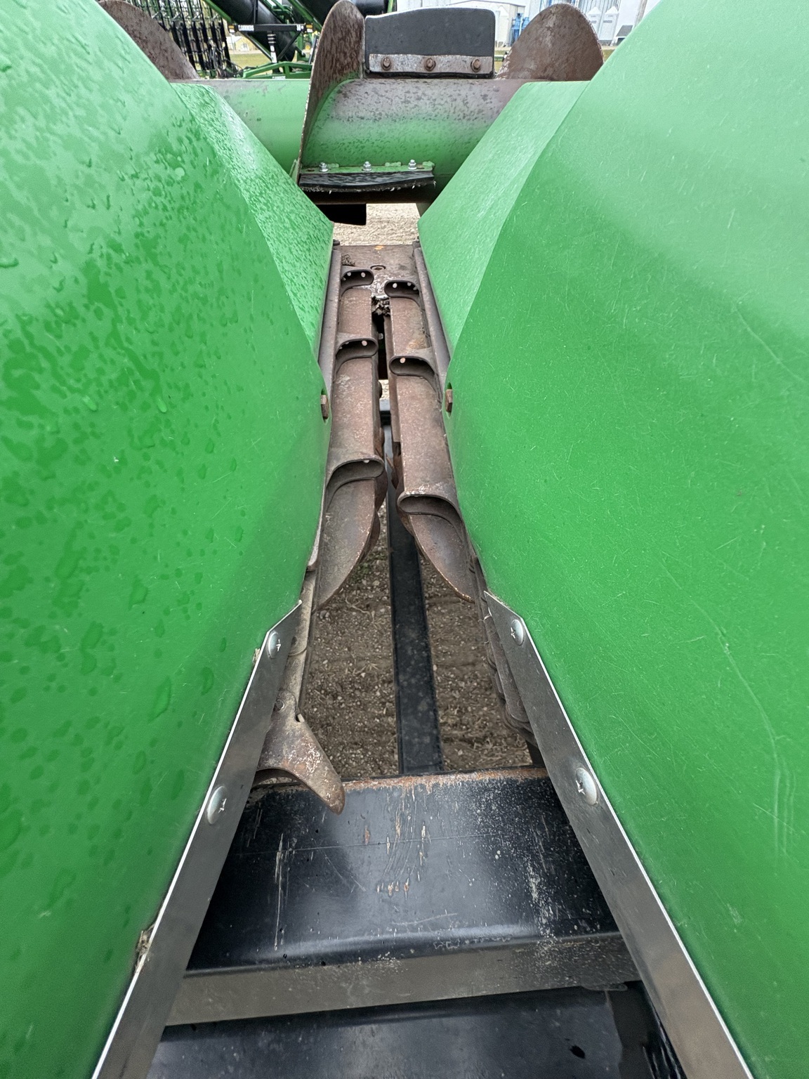  John Deere 822 Corn Head