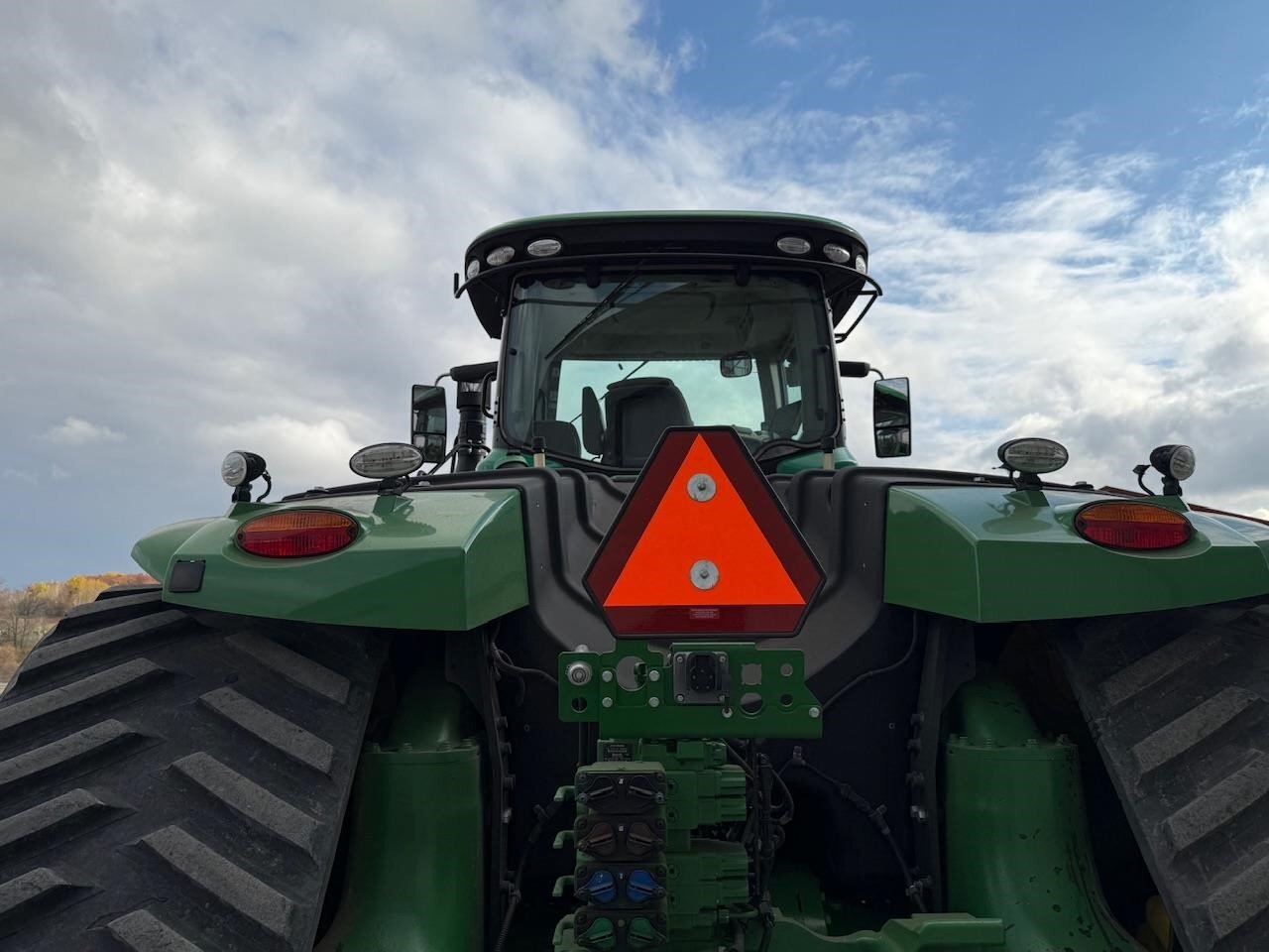 2017 John Deere 9520RX Tractor