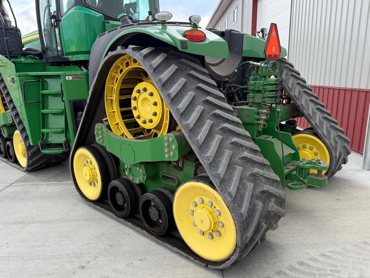 2017 John Deere 9520RX Tractor