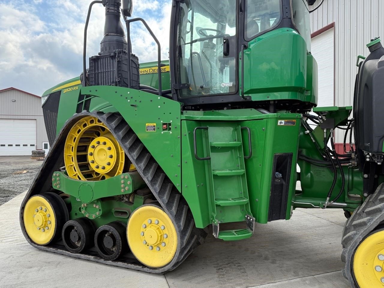 2017 John Deere 9520RX Tractor