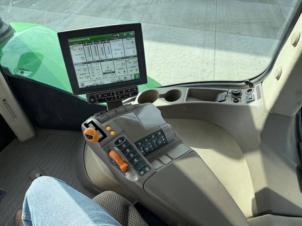 2017 John Deere 9520RX Tractor