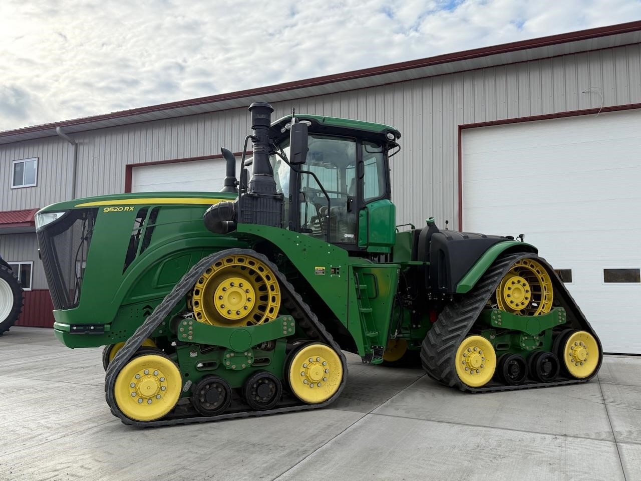 2017 John Deere 9520RX Tractor