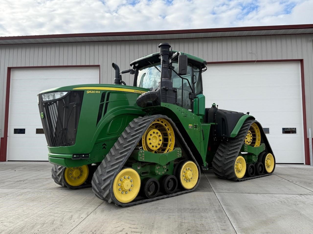 2017 John Deere 9520RX Tractor