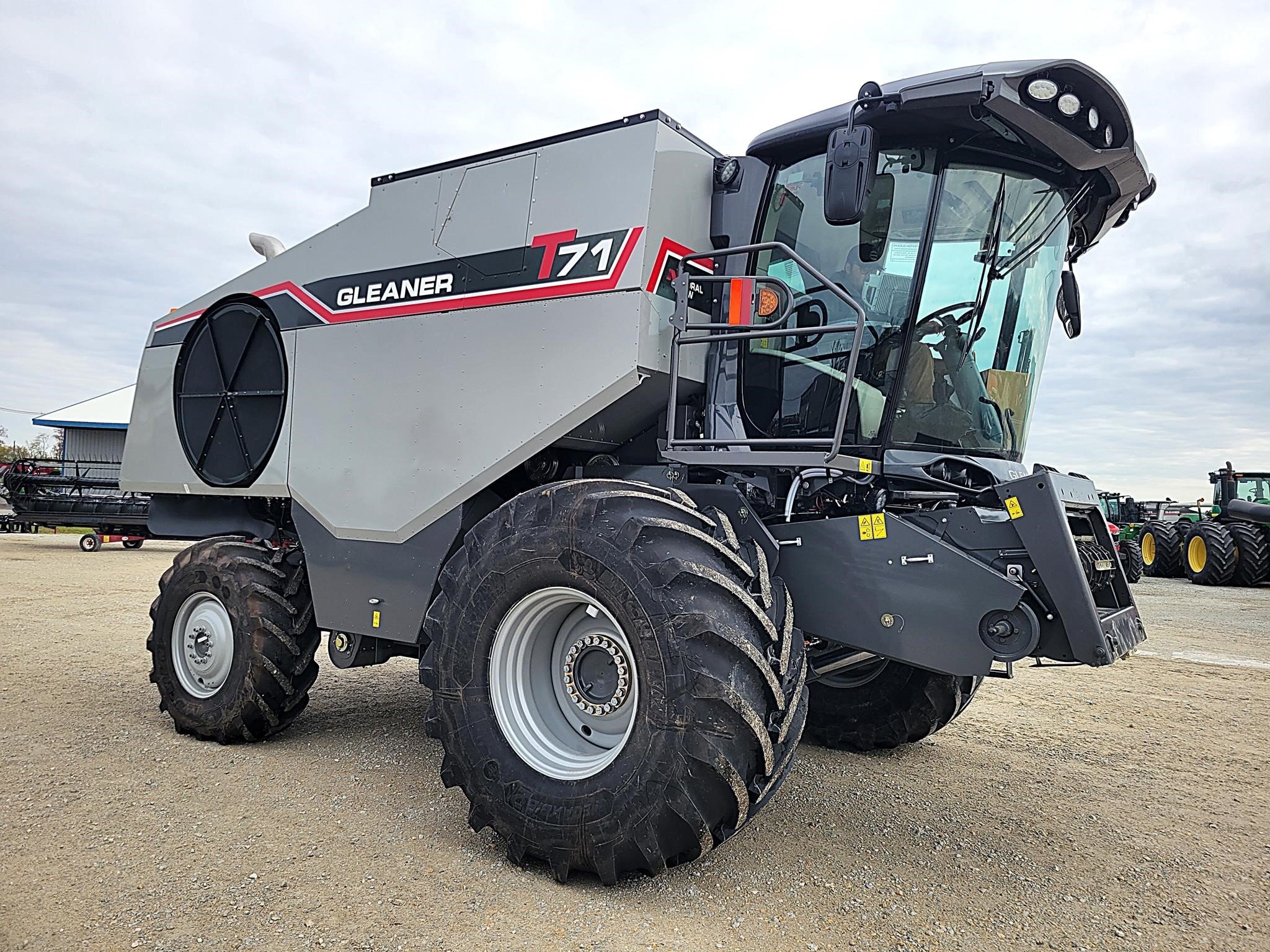 2025 Gleaner T71 Combine - $Call | Machinery Pete