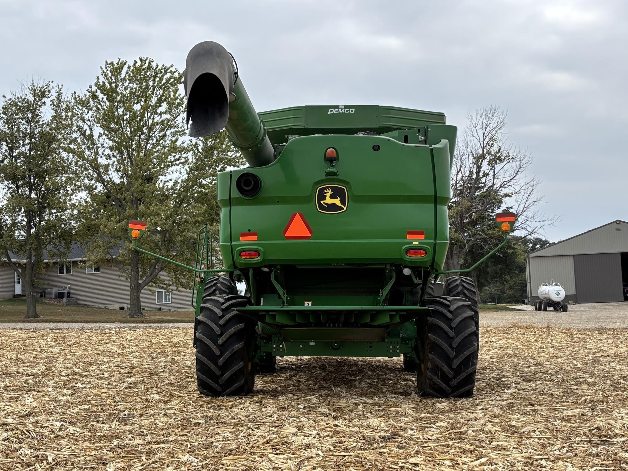 2016 John Deere S670 Combine