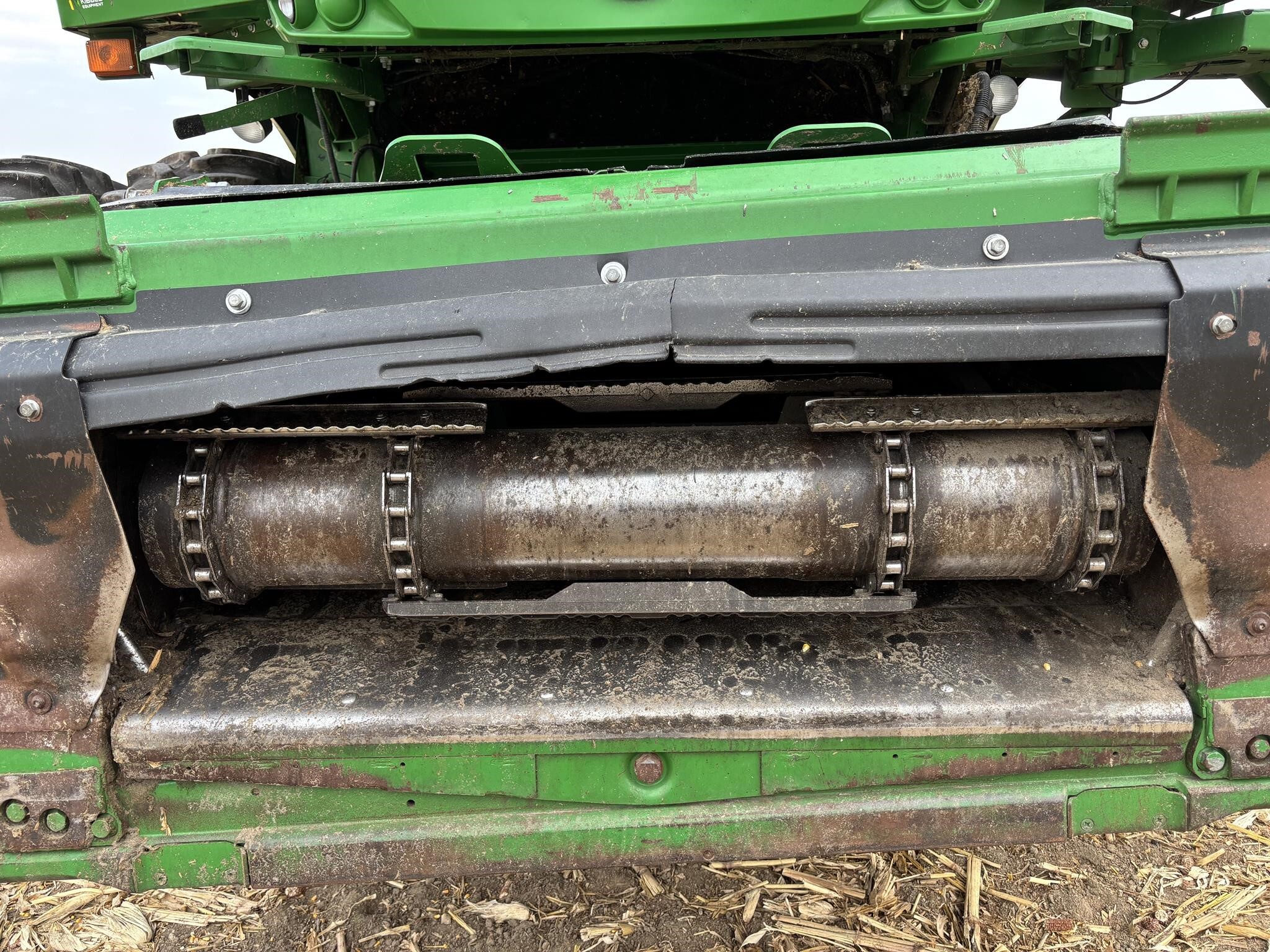 2016 John Deere S670 Combine