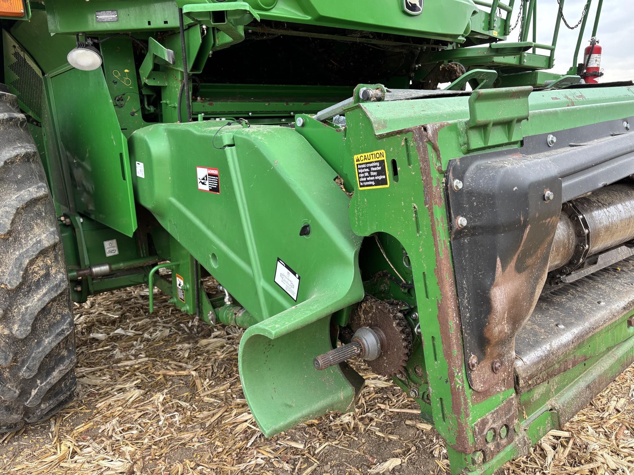 2016 John Deere S670 Combine