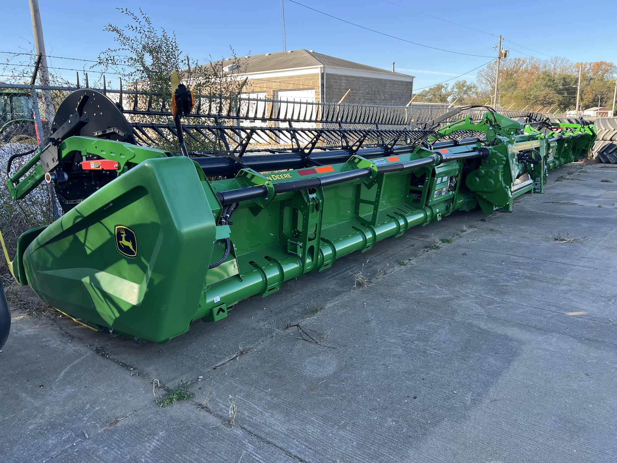2023 John Deere HD50F Platform