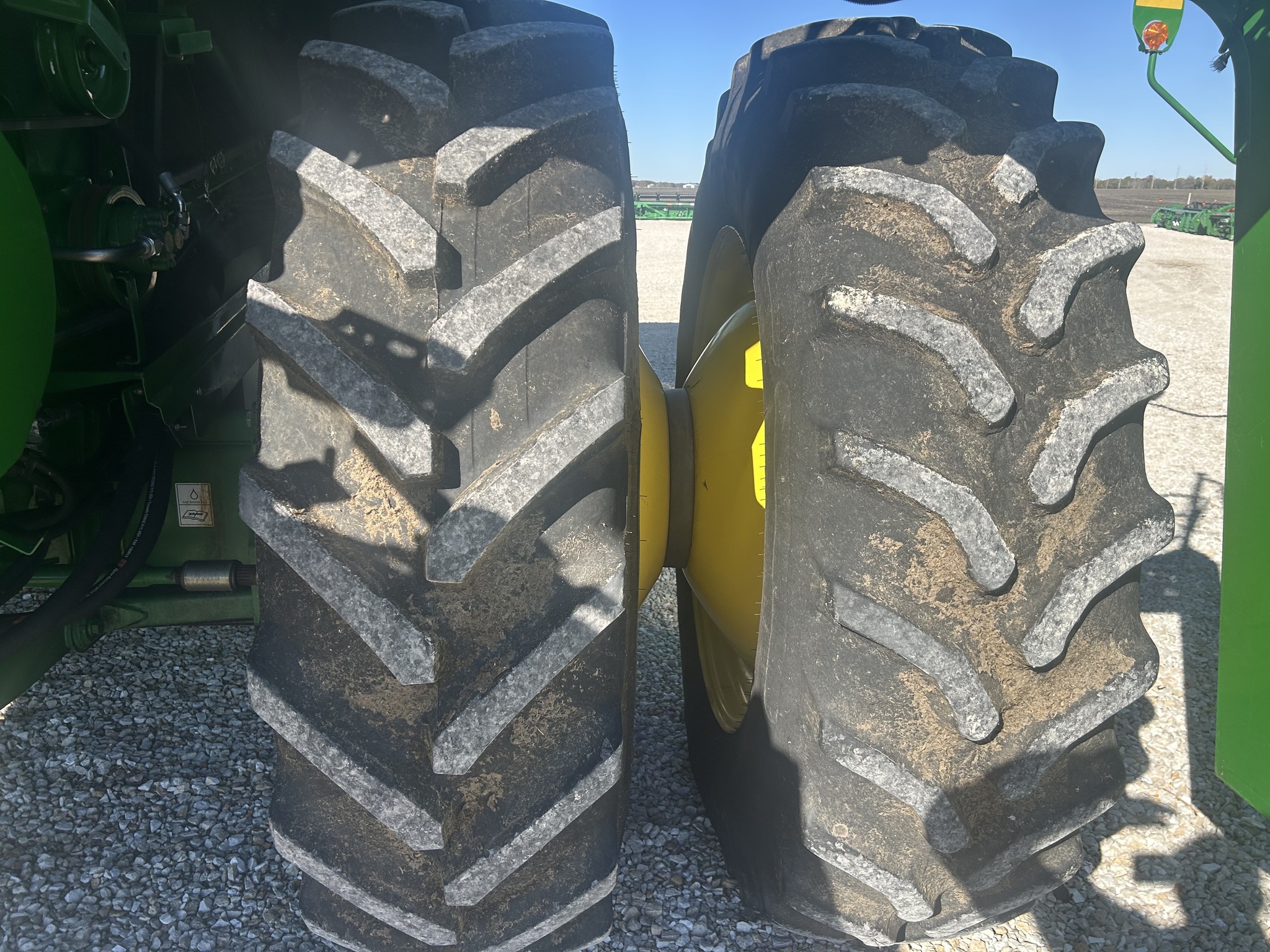 2012 John Deere S660 Combine