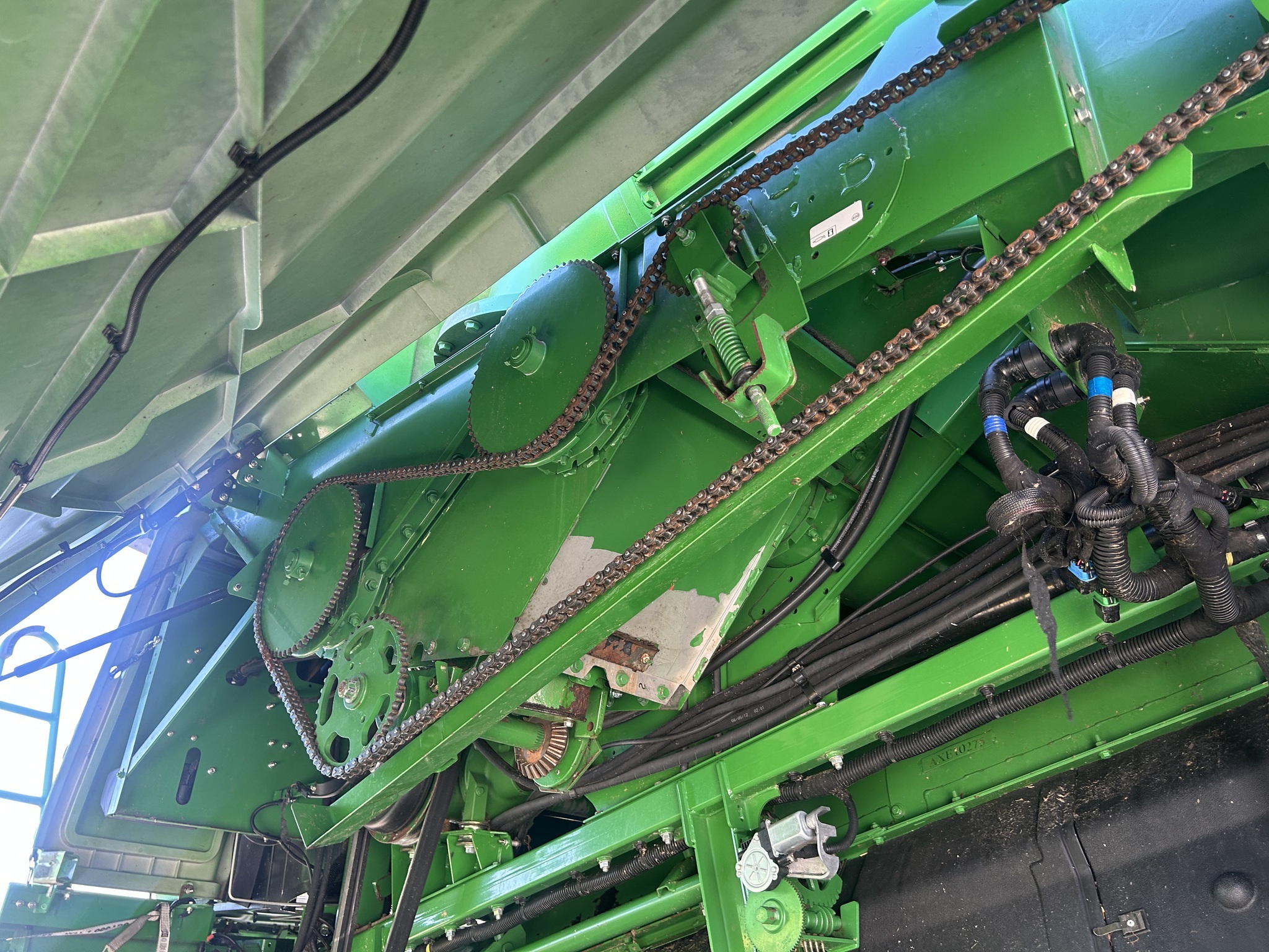 2012 John Deere S660 Combine