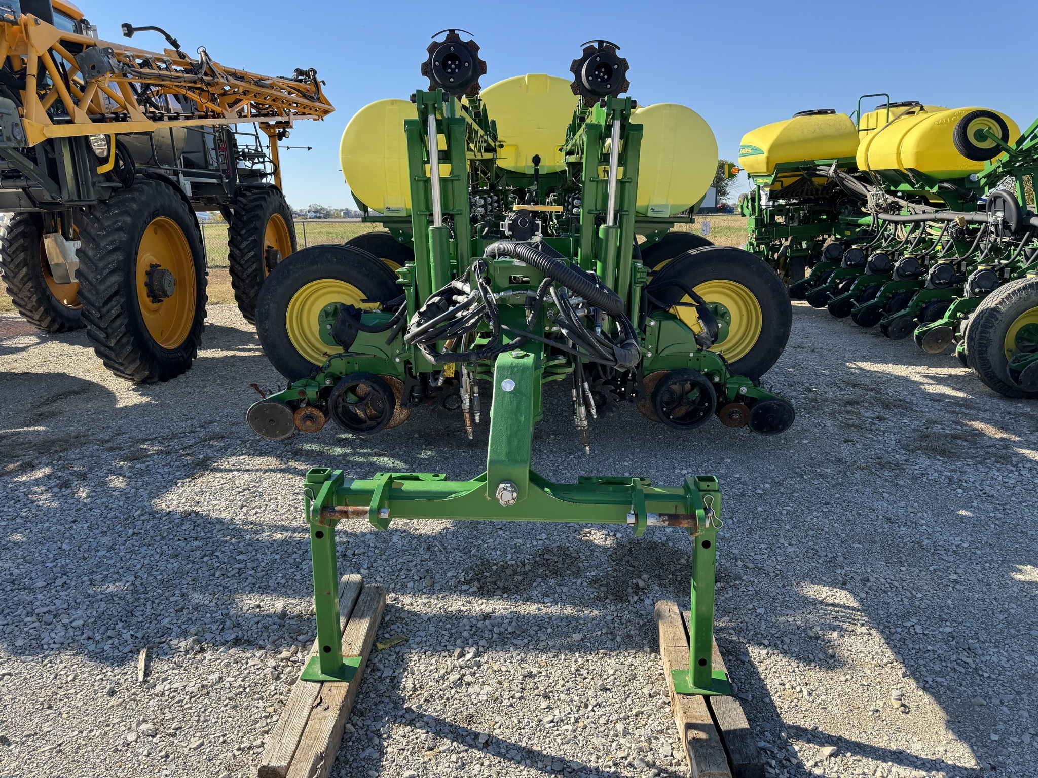 2022 John Deere 1775NT Planter