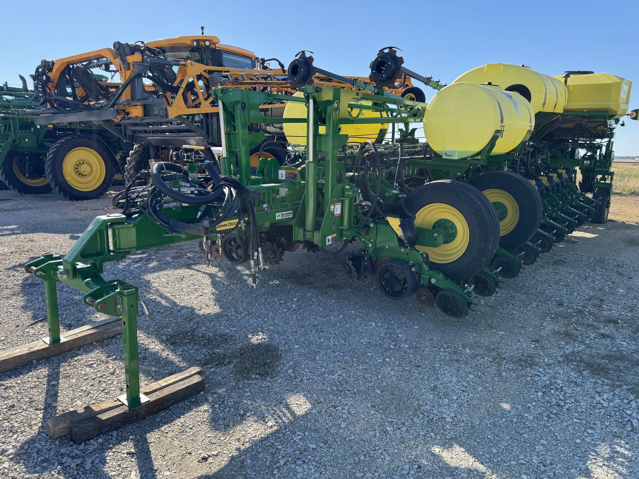 2022 John Deere 1775NT Planter