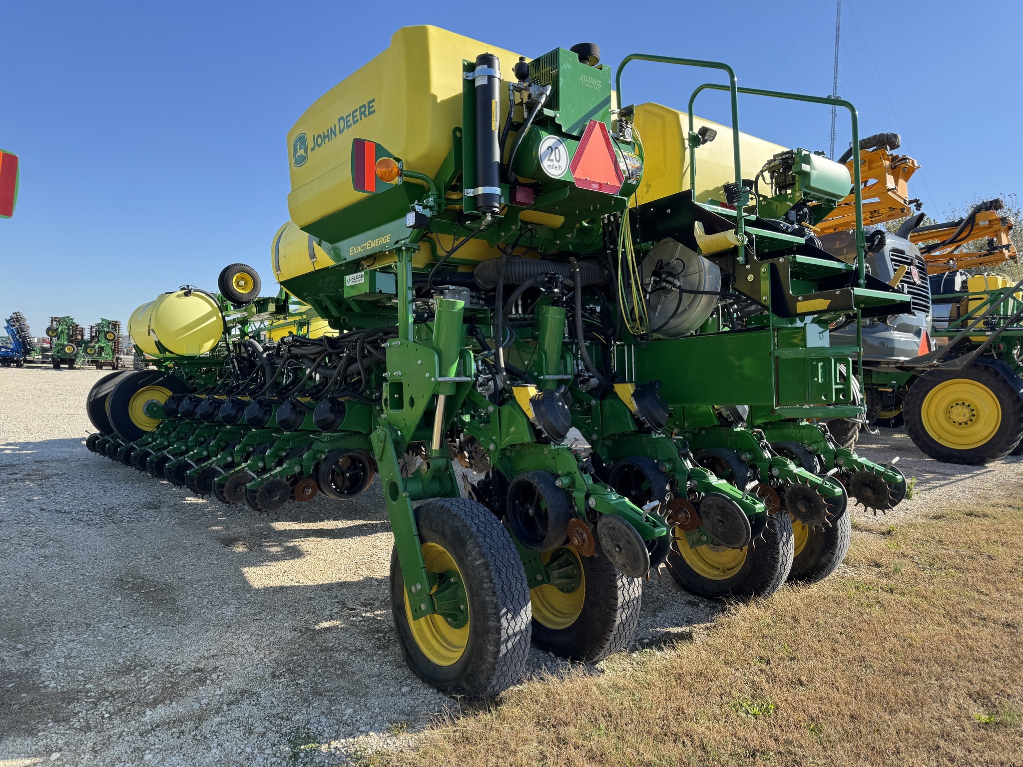2022 John Deere 1775NT Planter