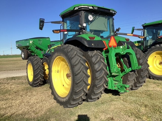 2023 John Deere 8R 340 Tractor