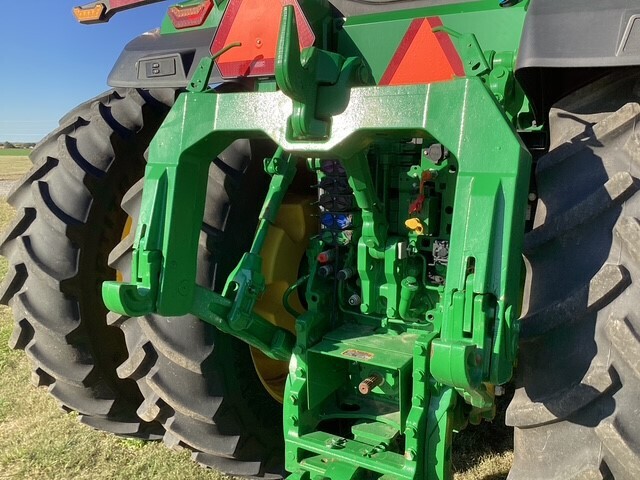 2023 John Deere 8R 340 Tractor
