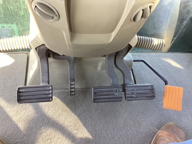 2023 John Deere 8R 340 Tractor