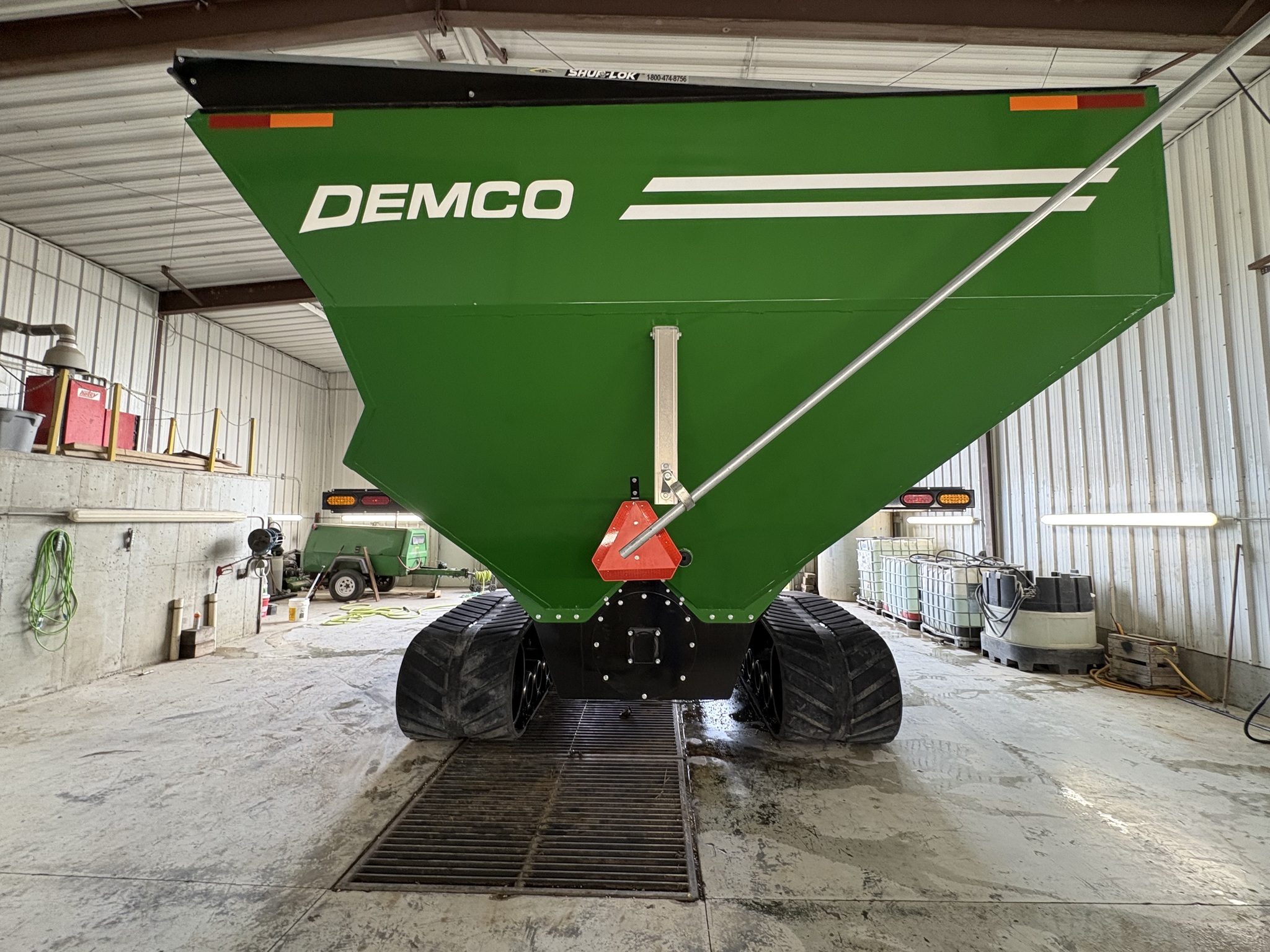 2021 Demco 1300 Grain Cart