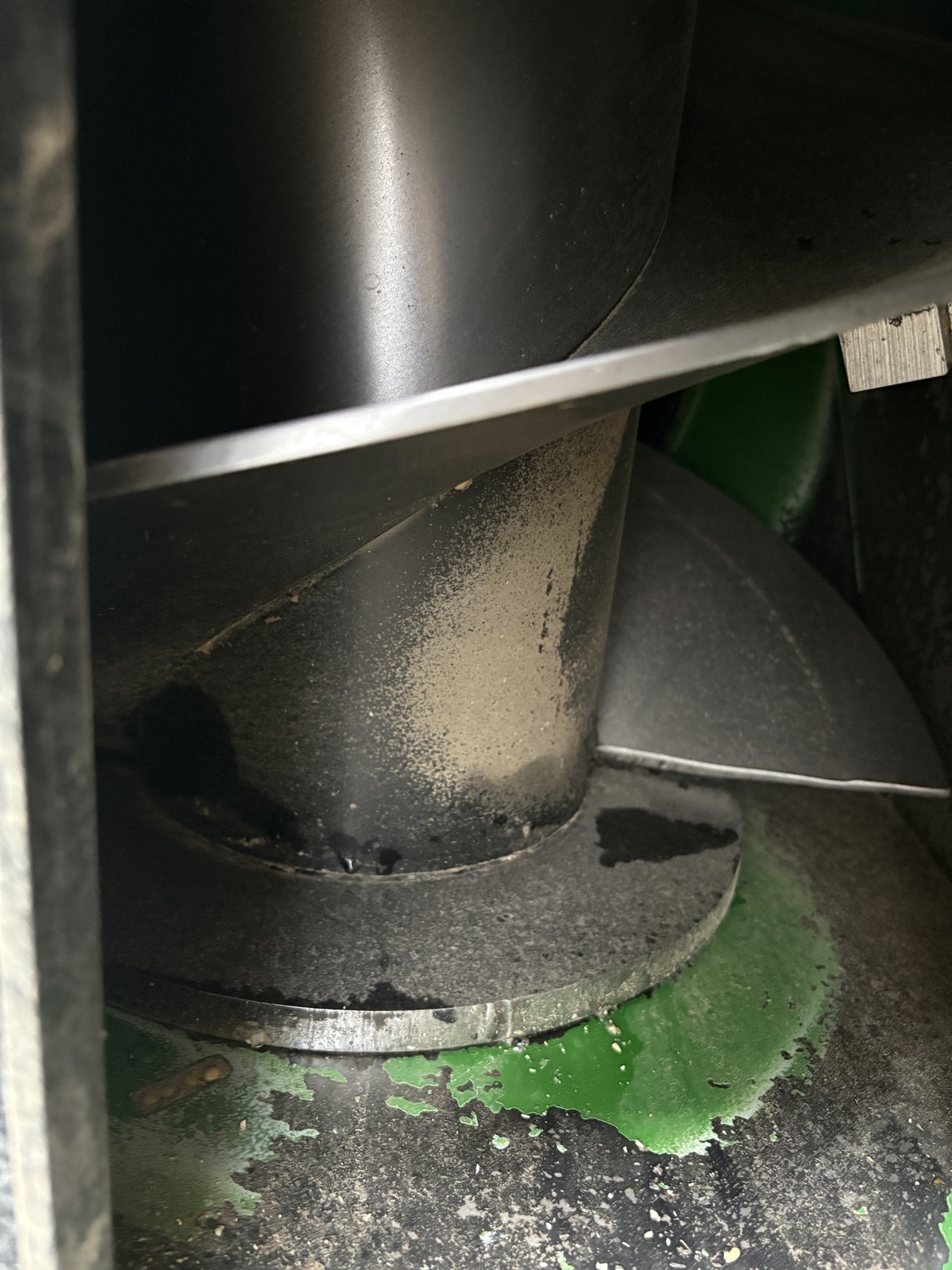 2021 Demco 1300 Grain Cart