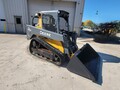 2013 Deere 319D Skid Steer