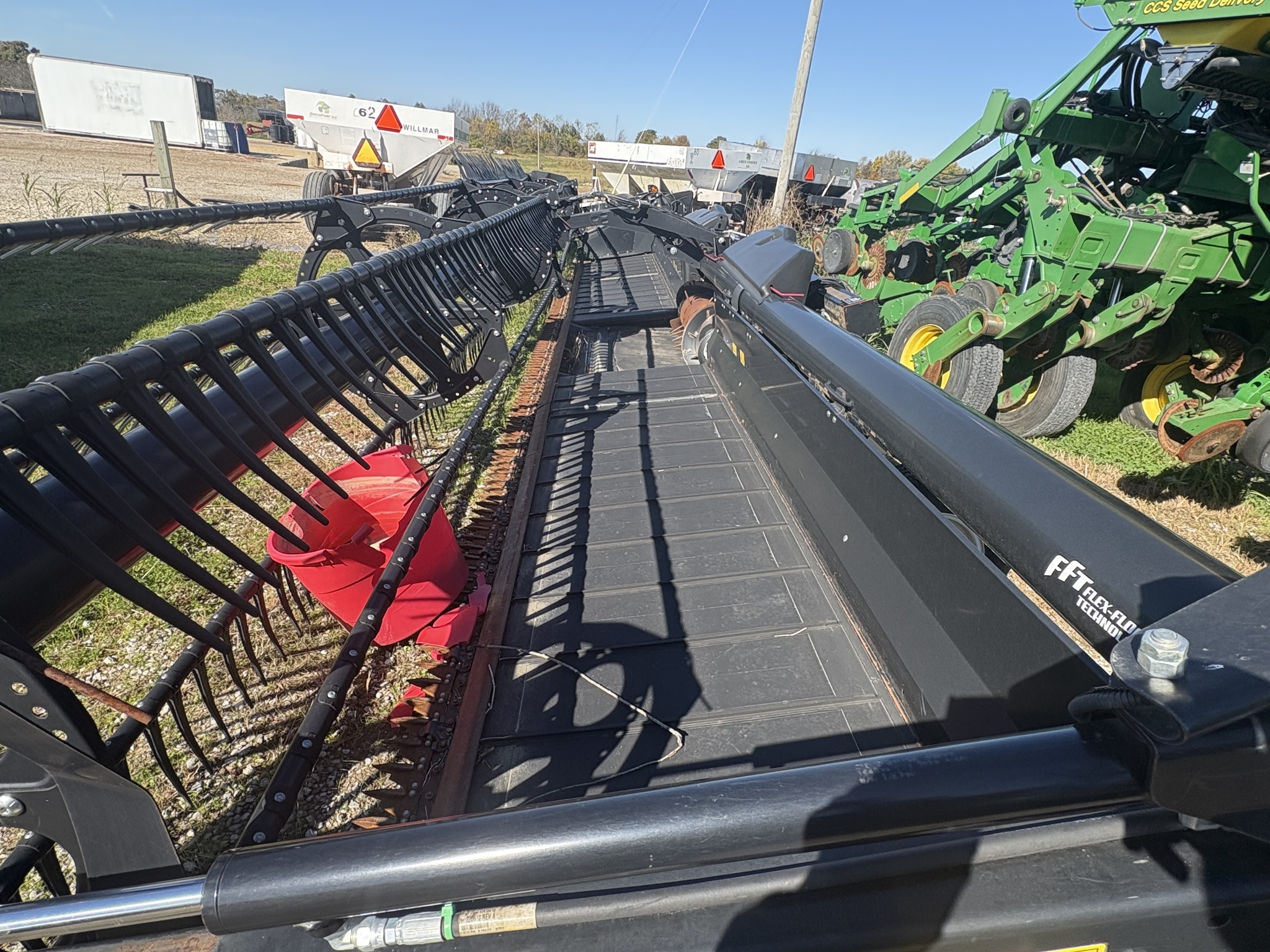 2019 MacDon FD135 Platform