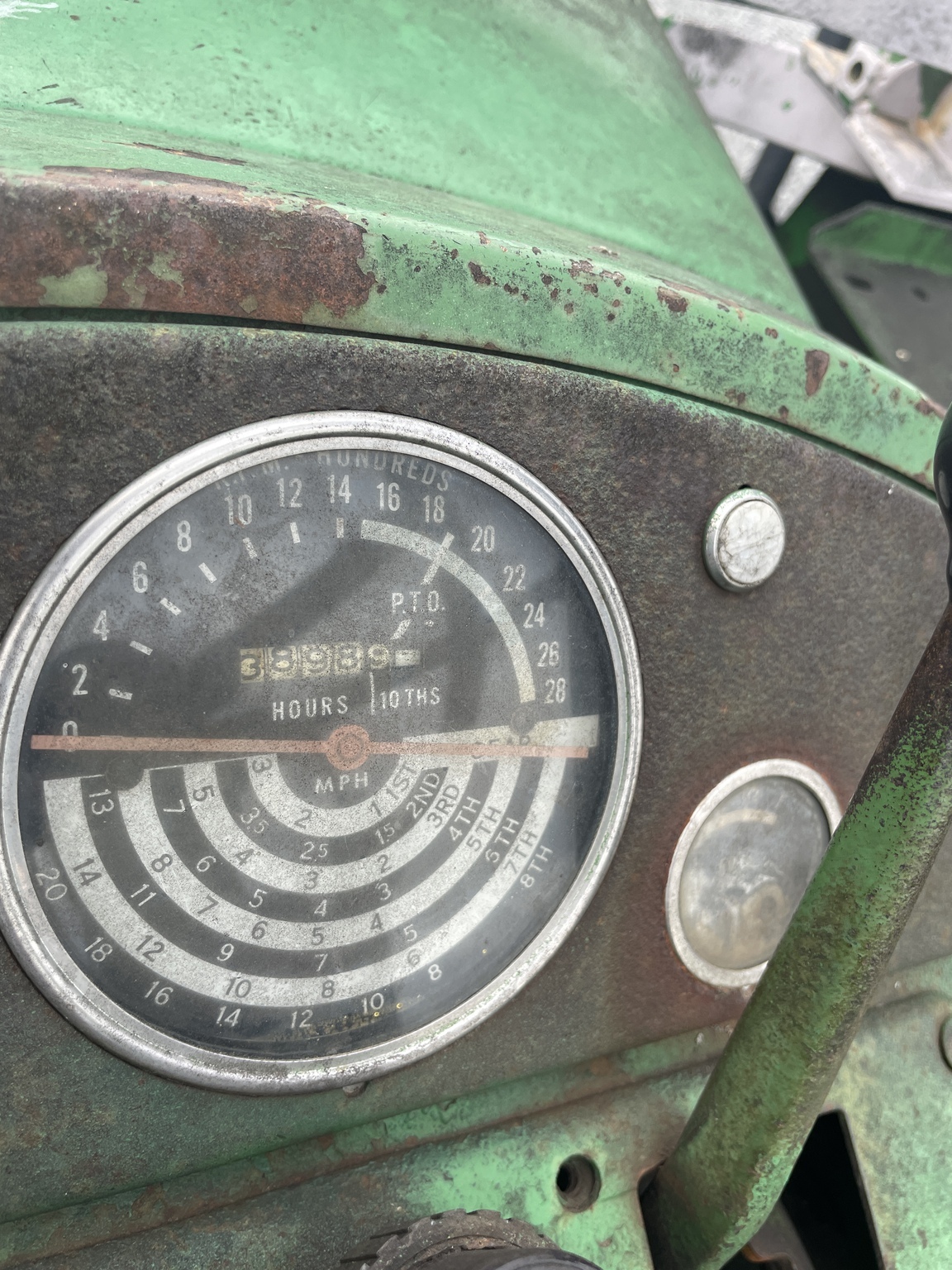 1963 John Deere 2010 Tractor