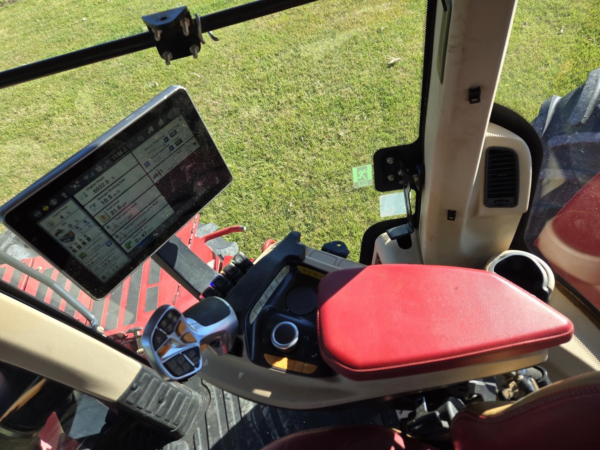 2022 Case IH STEIGER 620 AFS CONNECT Tractor