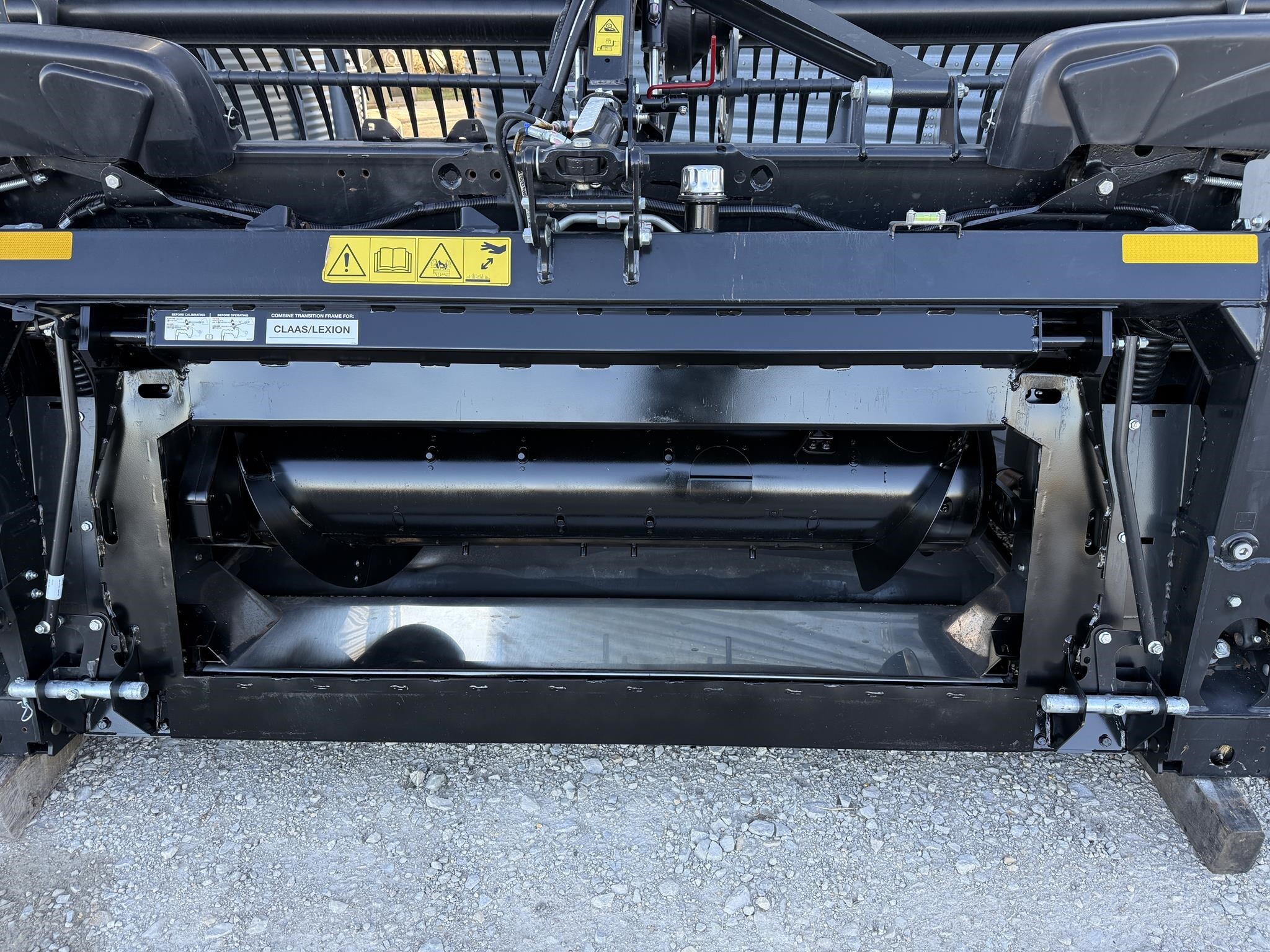 2023 MacDon FD240 Platform