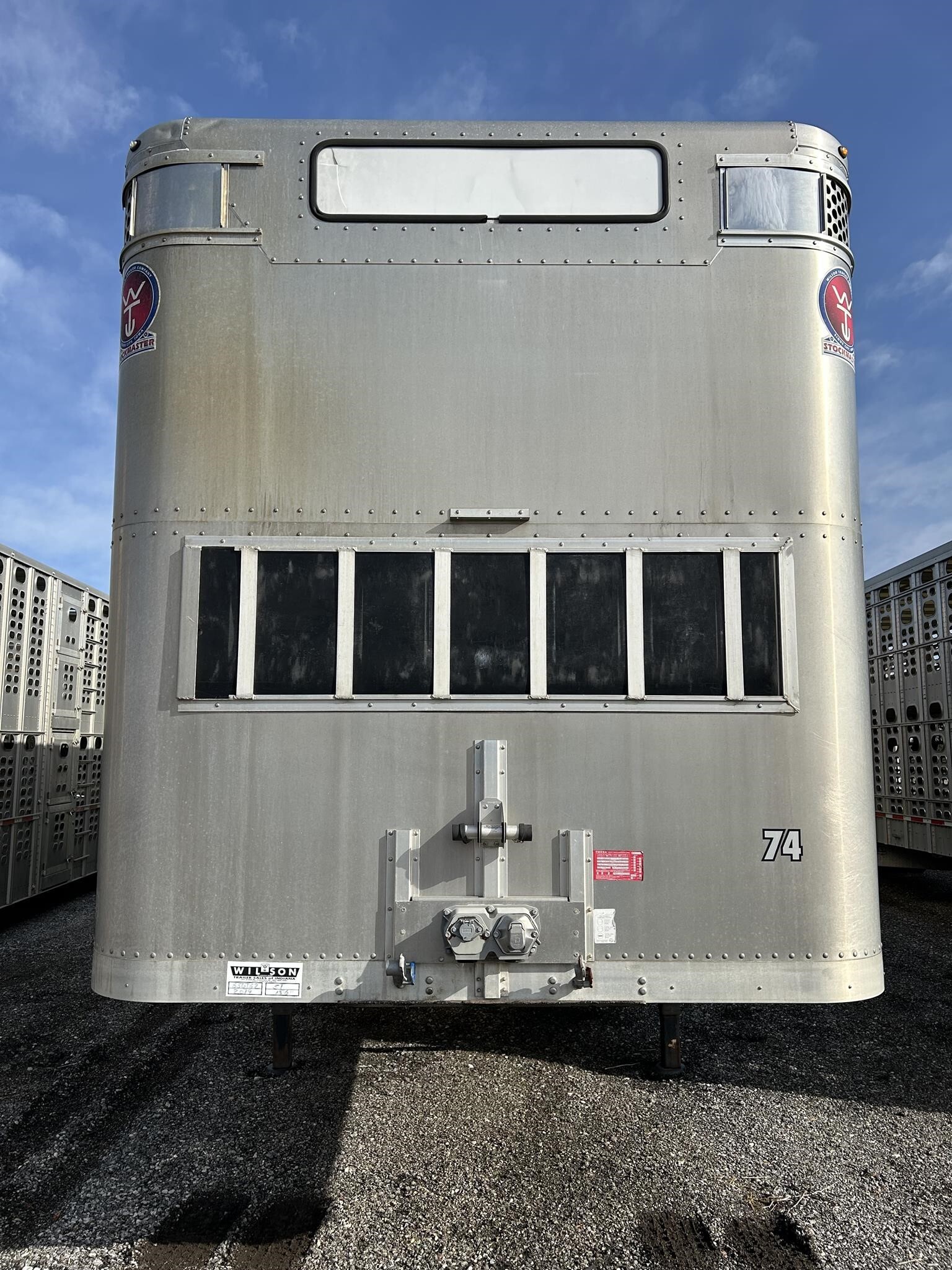 2019 Wilson PSADL-400P Livestock Trailer