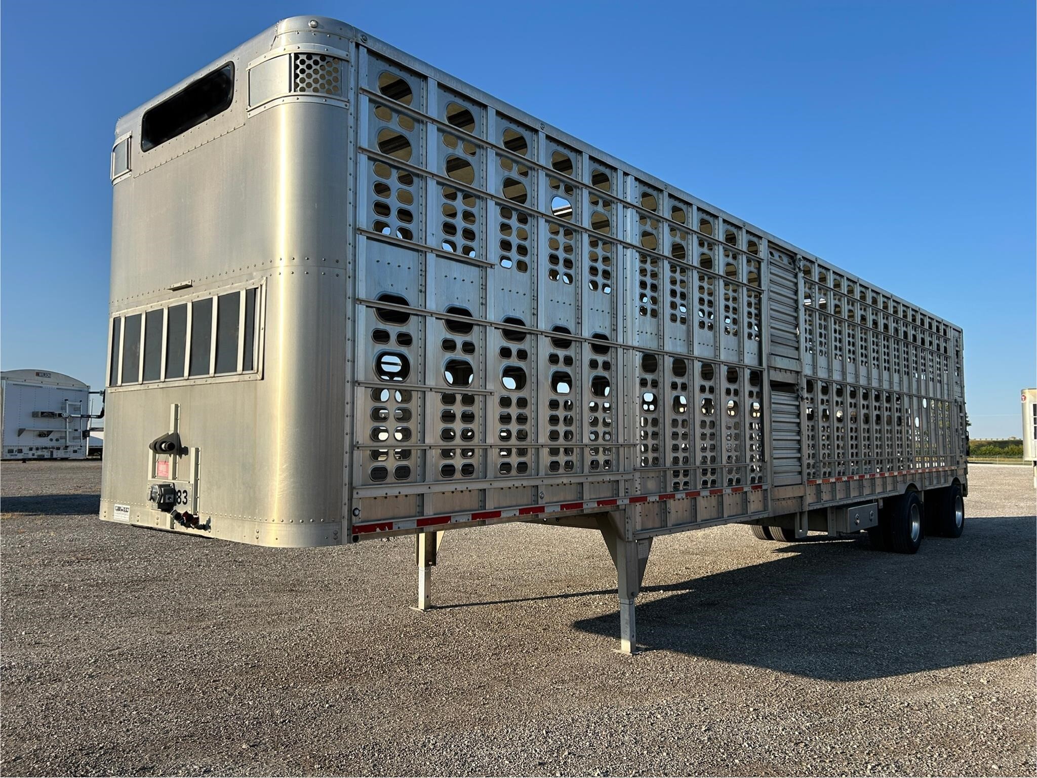 2022 Wilson PSADL-400P Livestock Trailer