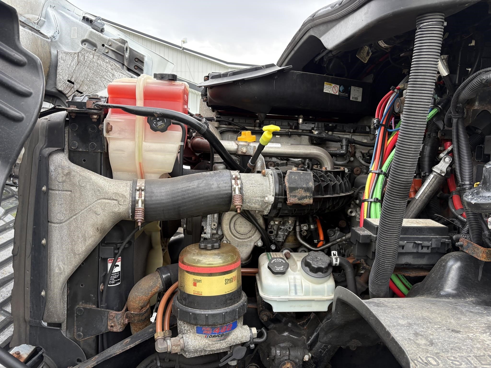 2017 Freightliner CASCADIA 113 Semi Trucks/Trailer