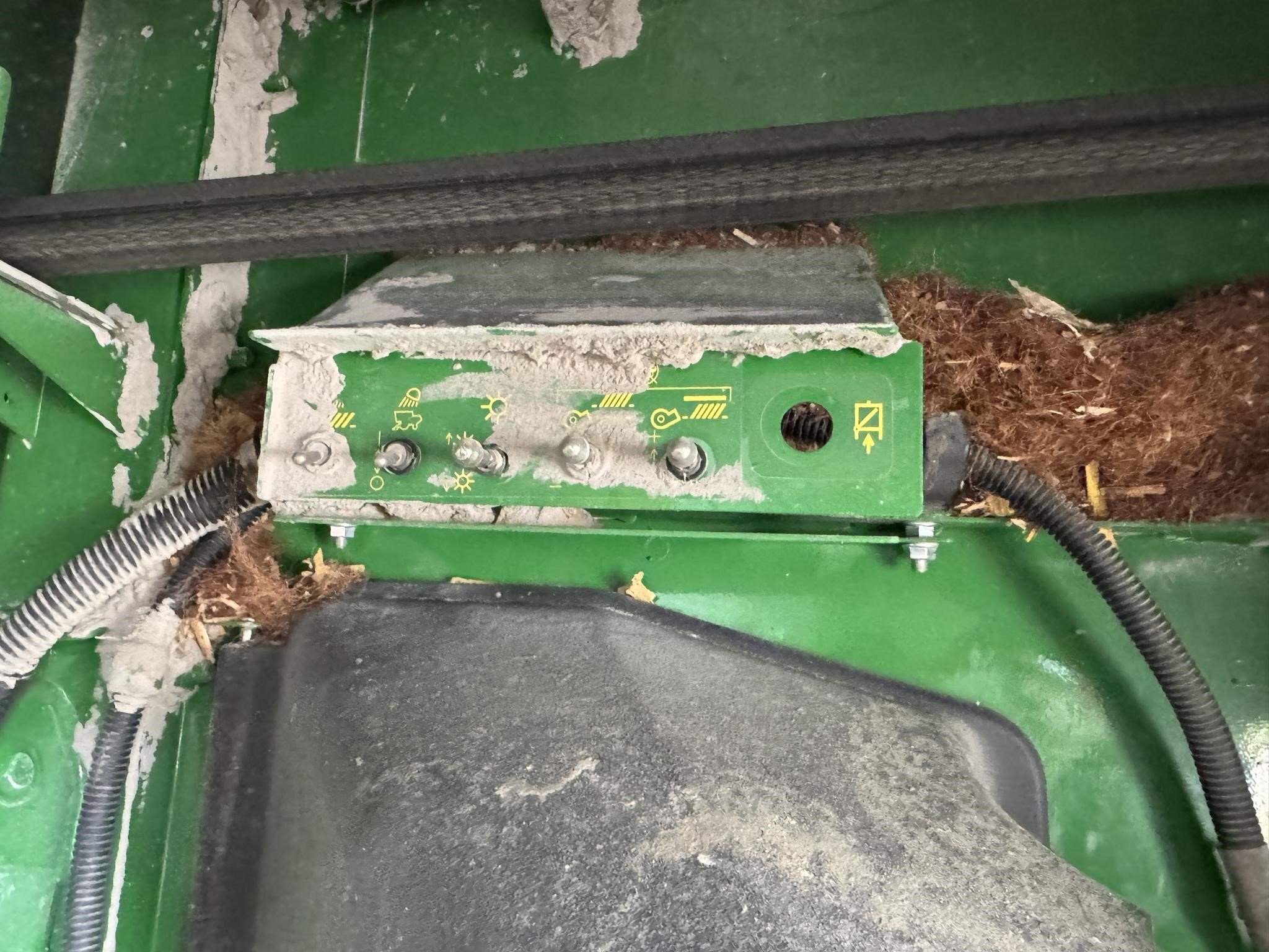 2015 John Deere S680 Combine