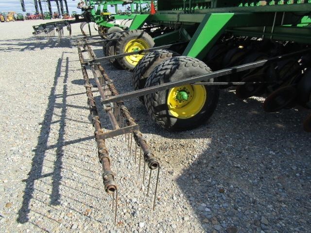  John Deere 750 Drill