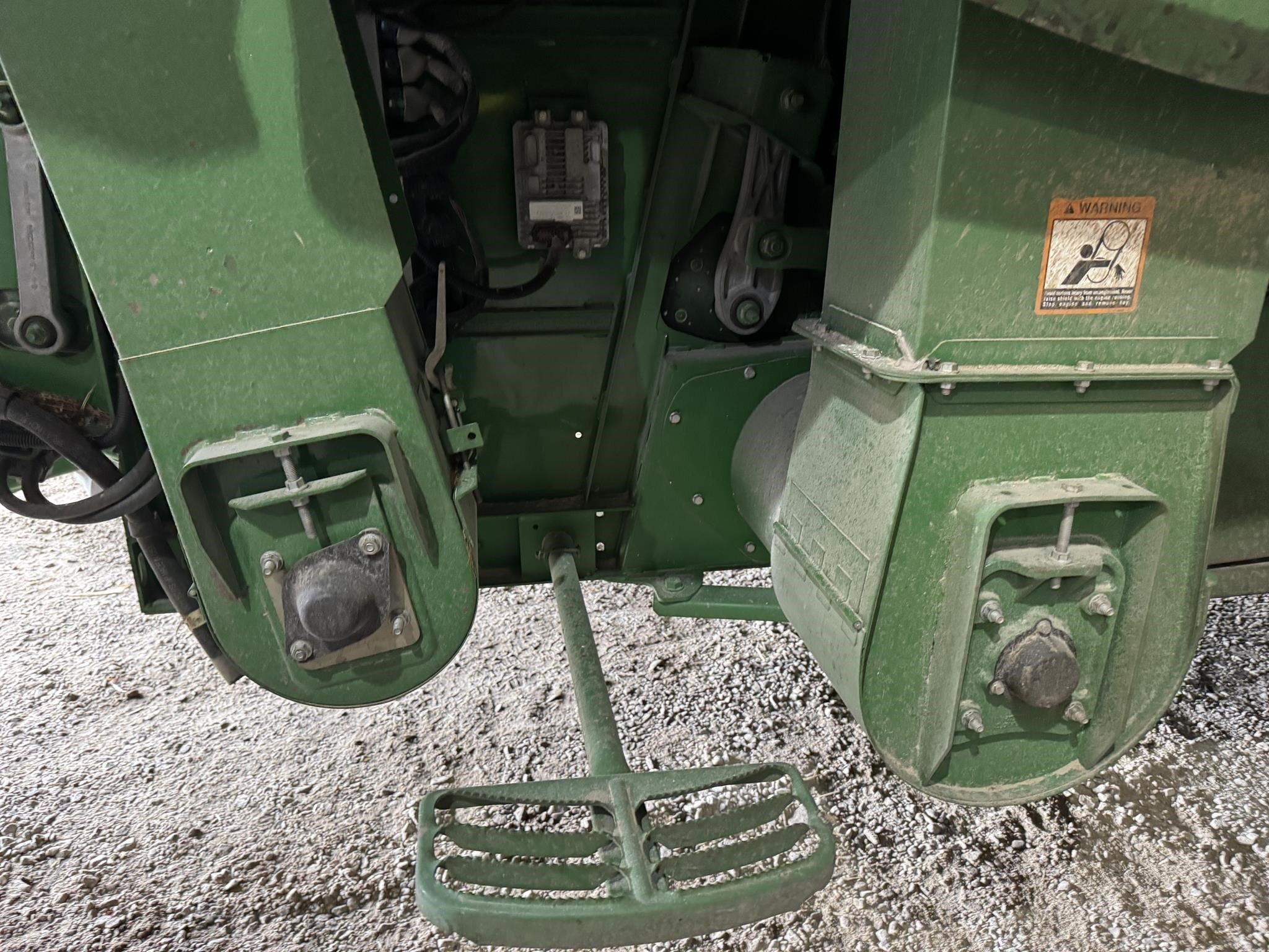 2015 John Deere S680 Combine