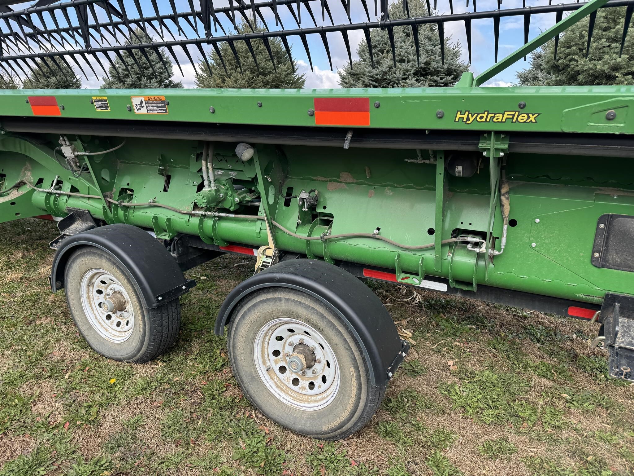 2017 John Deere 640FD Platform