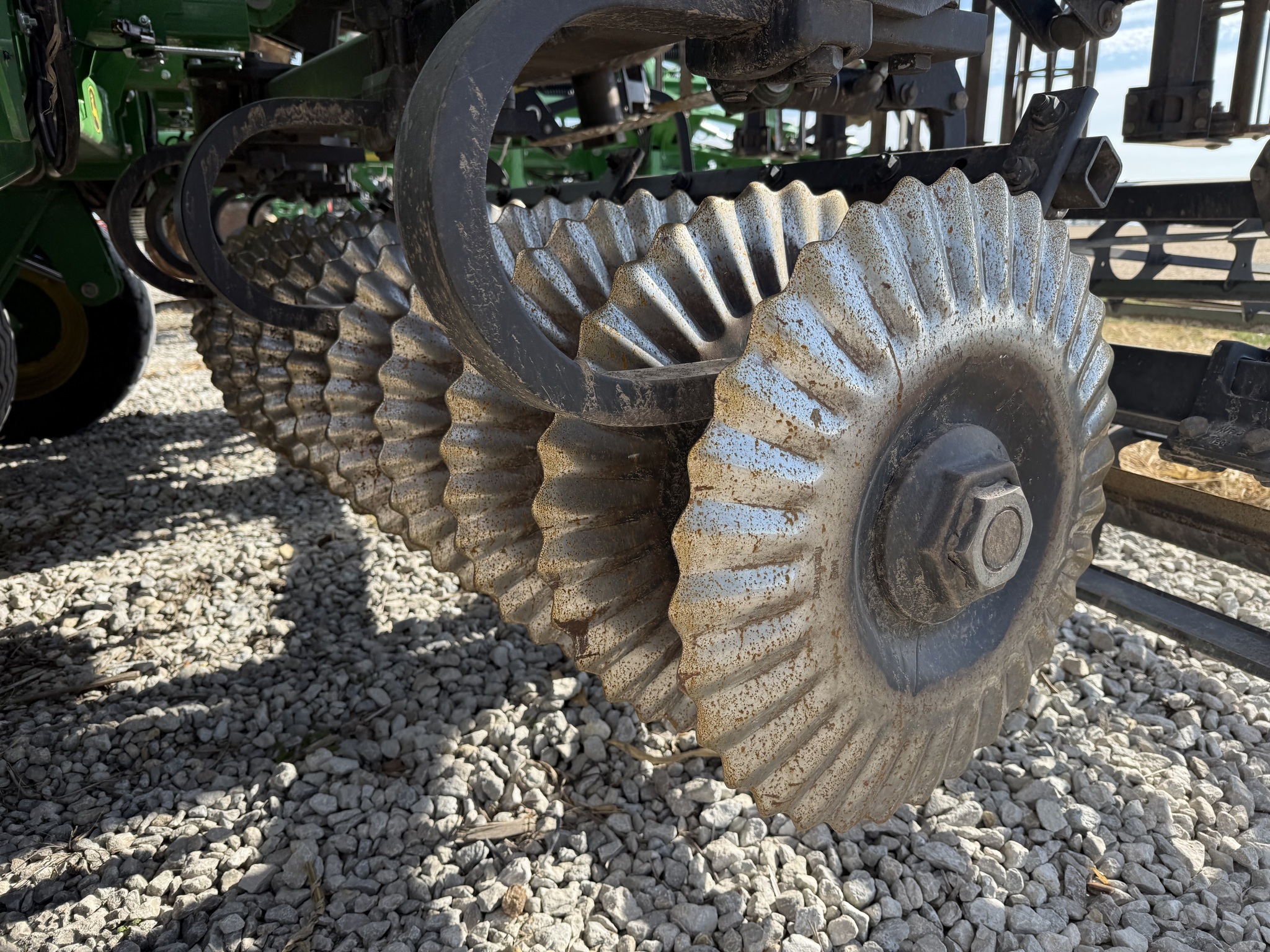 2022 John Deere 2660VT Vertical Tillage