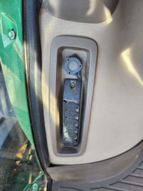 2014 John Deere R4038 Self-Propelled Sprayer