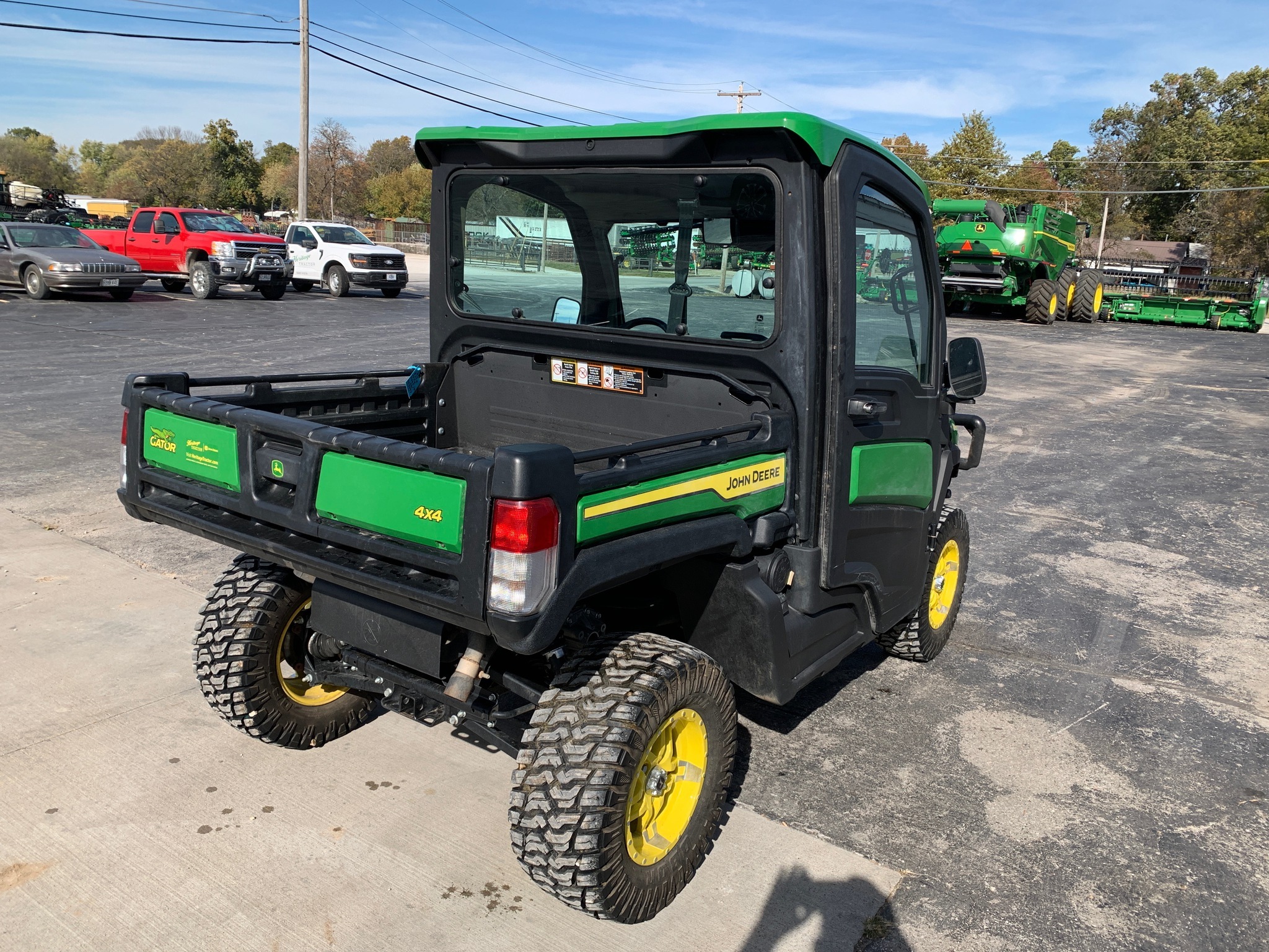 2023 John Deere XUV835R ATVs and Utility Vehicle