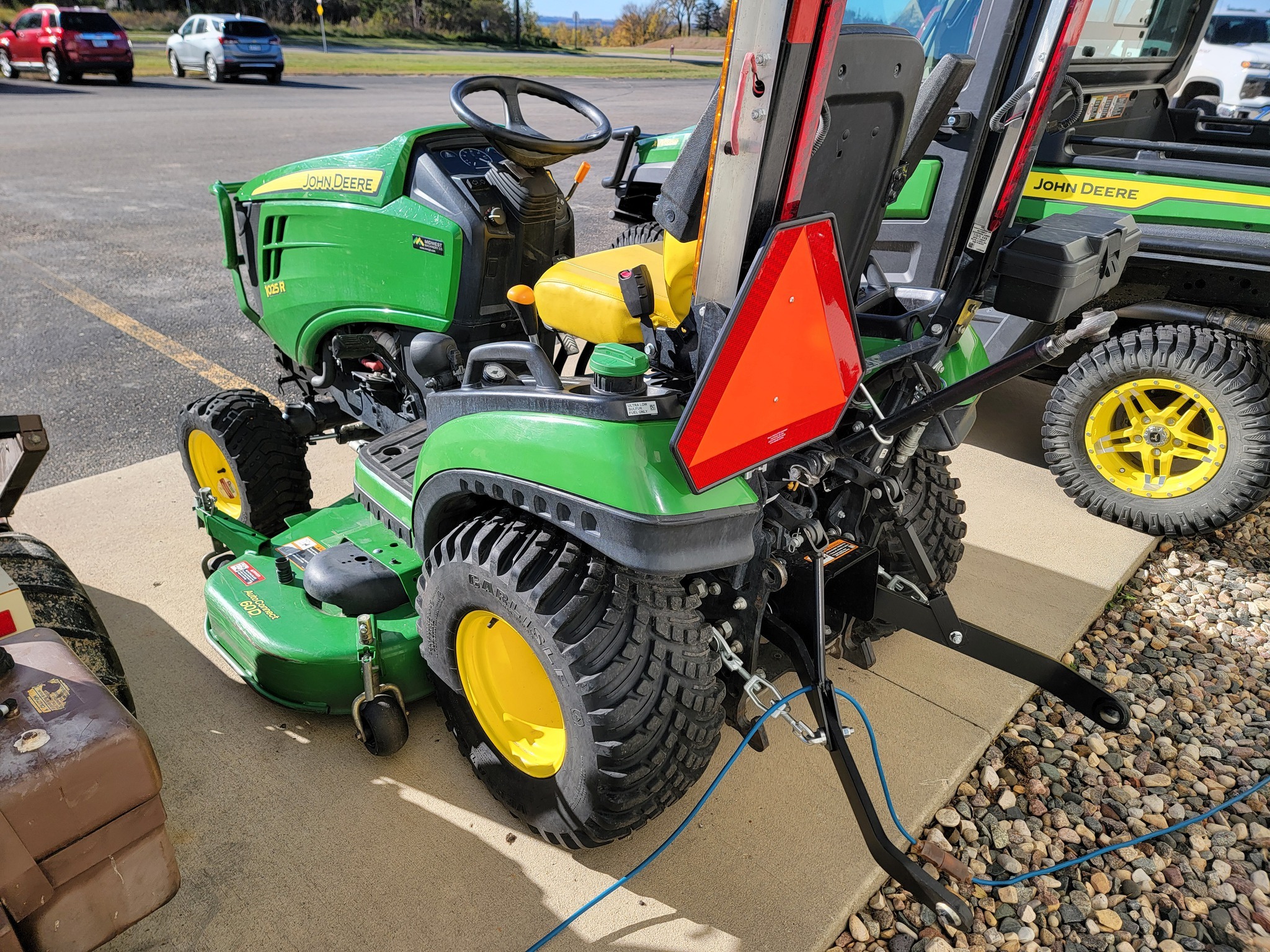 2021 John Deere 1025R Tractor
