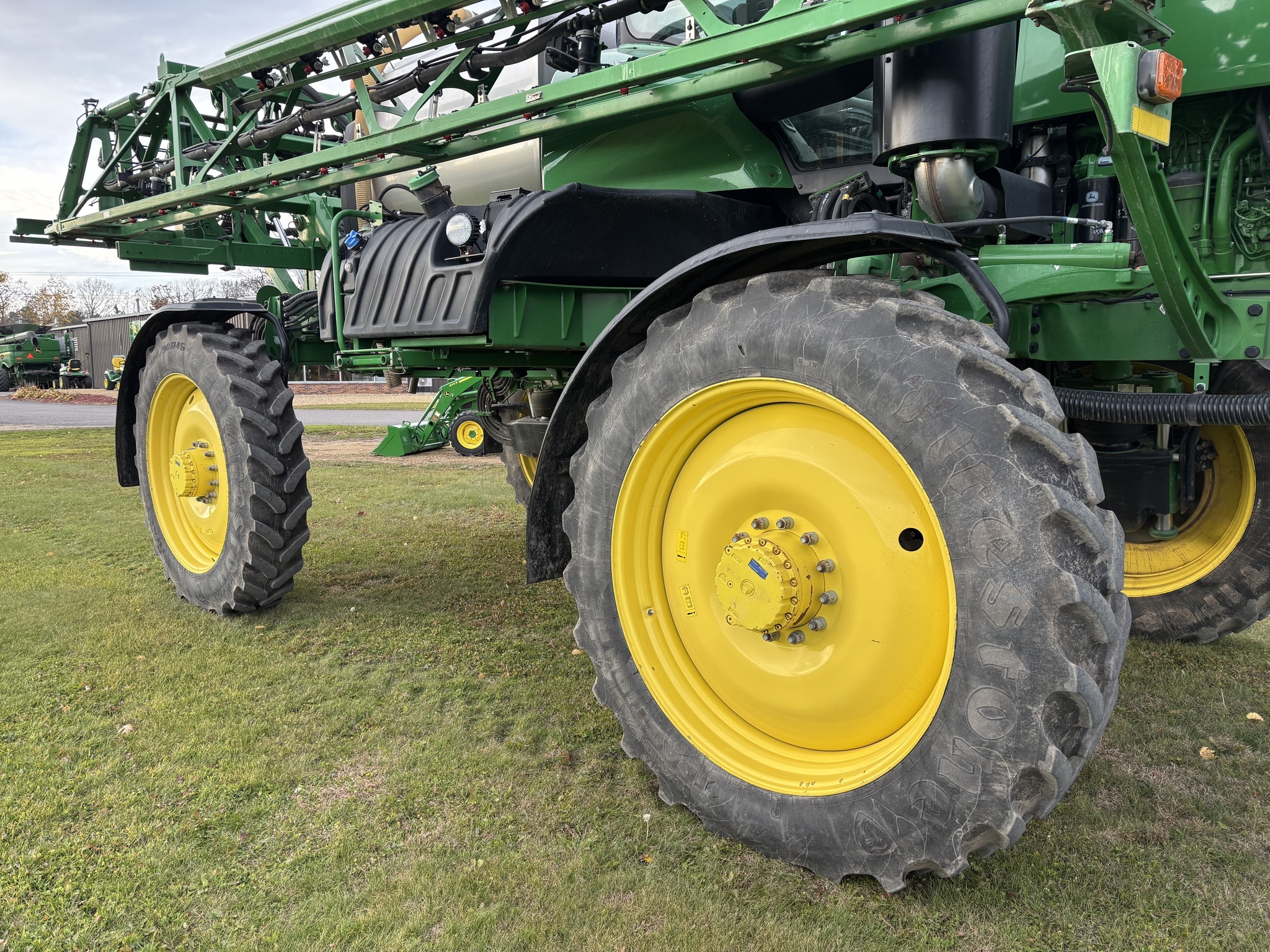 2020 John Deere R4038 Self-Propelled Sprayer