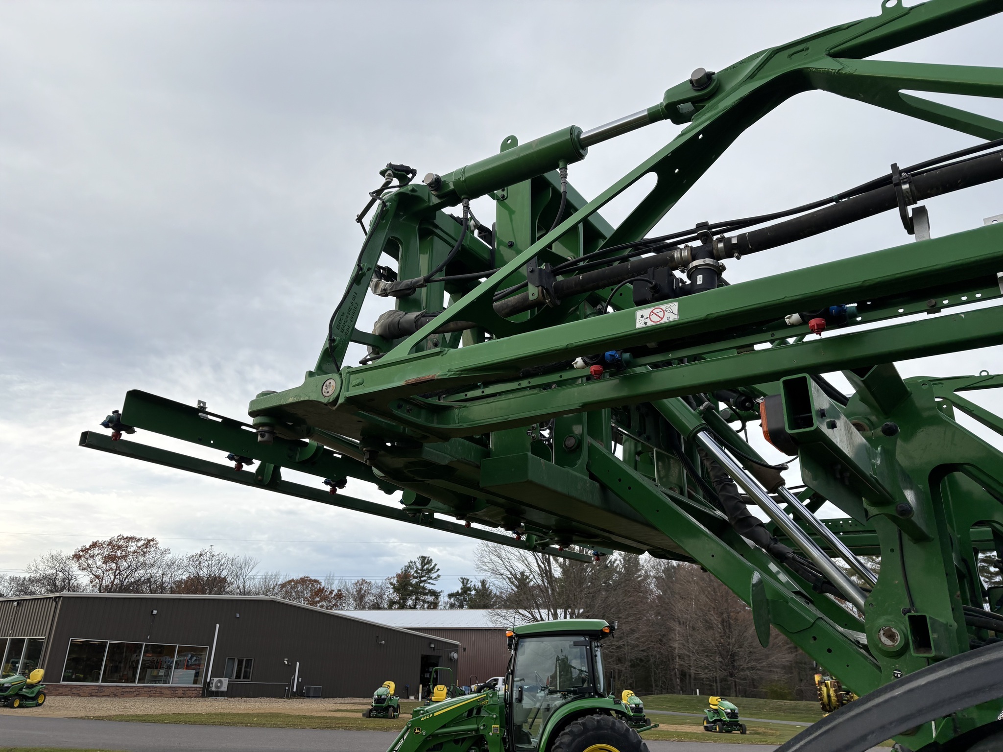 2020 John Deere R4038 Self-Propelled Sprayer