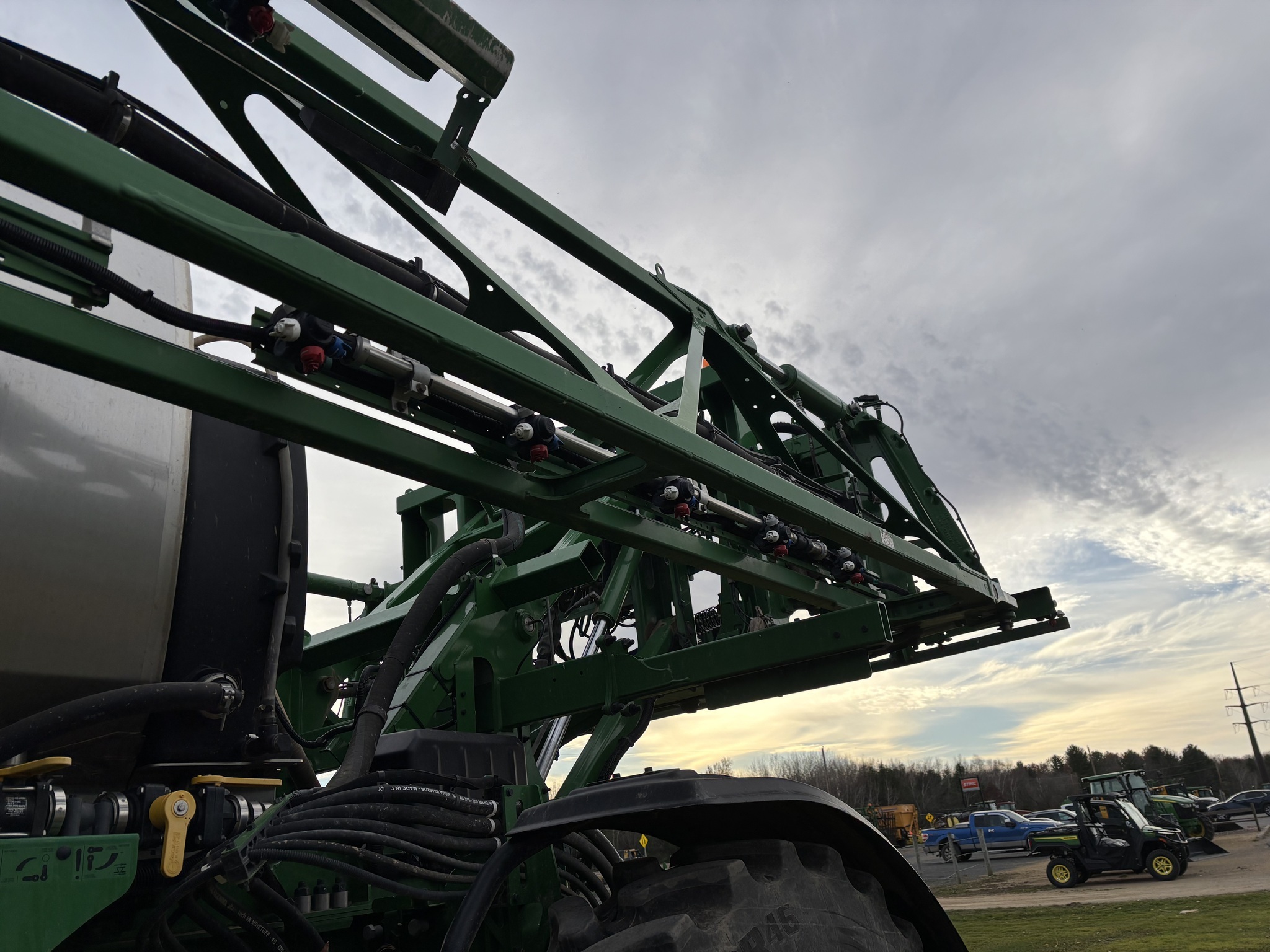 2020 John Deere R4038 Self-Propelled Sprayer